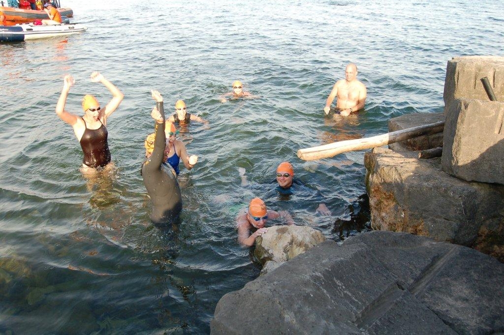 Mel touches shore